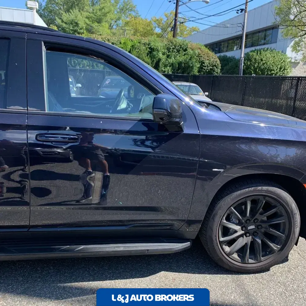 2023 Cadillac Escalade ESV Sport