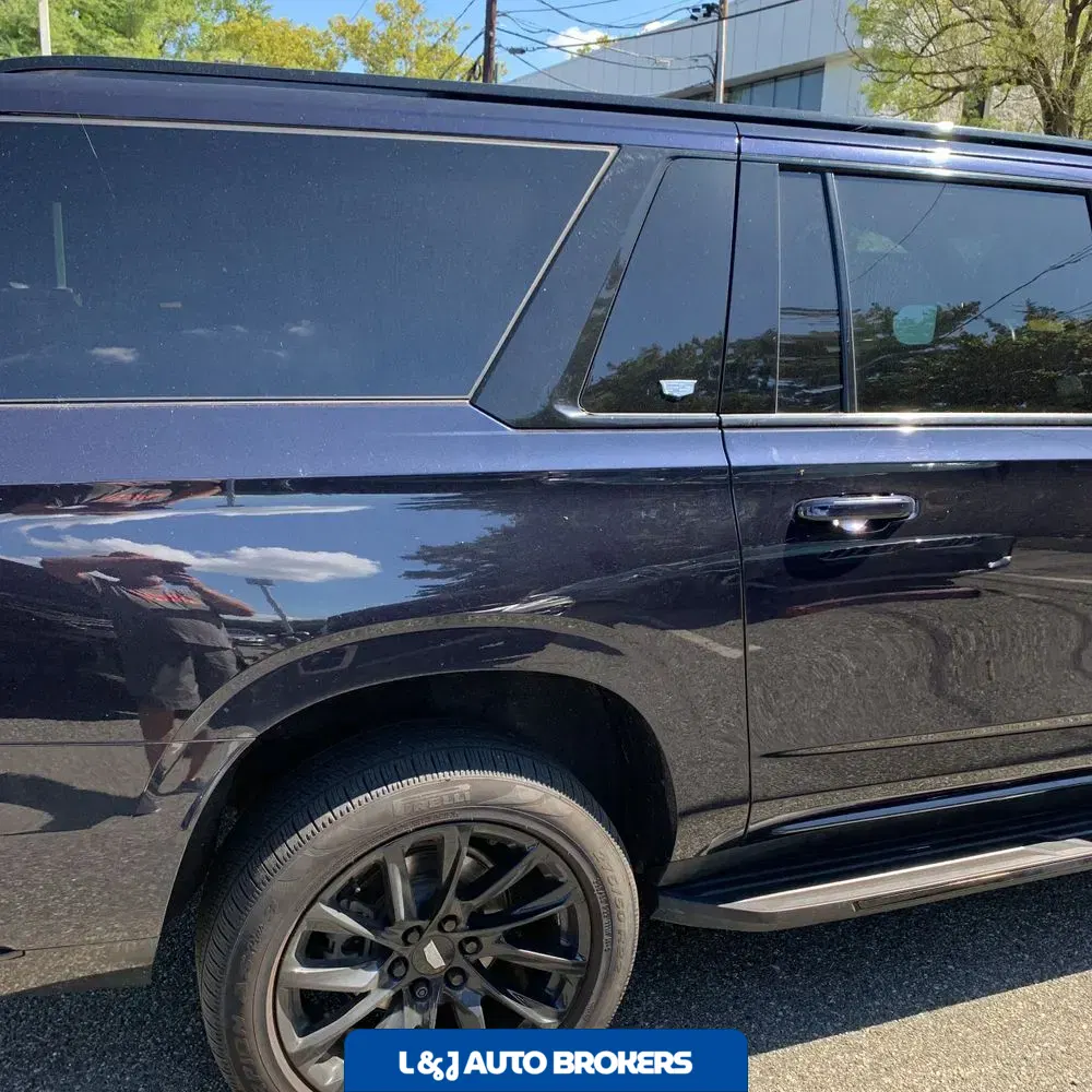2023 Cadillac Escalade ESV Sport