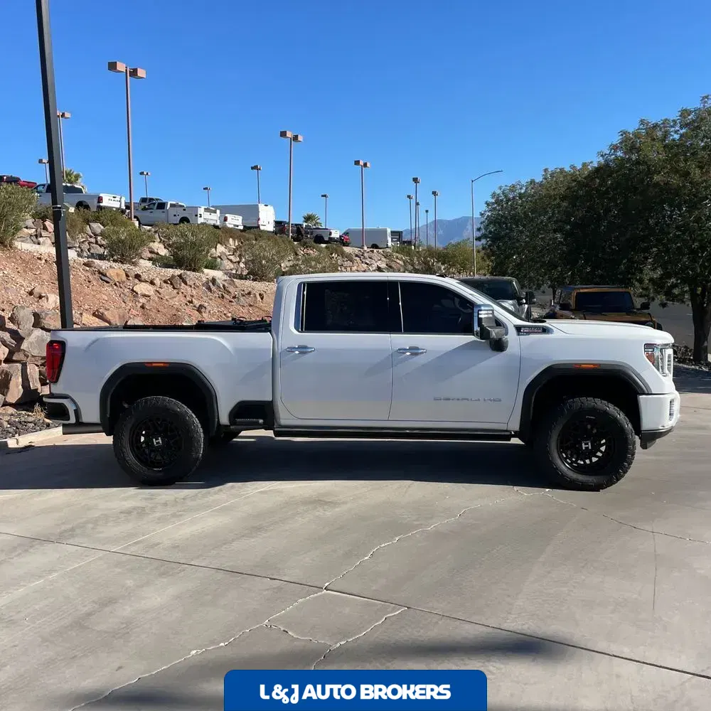 2022 GMC Sierra 3500HD Denali