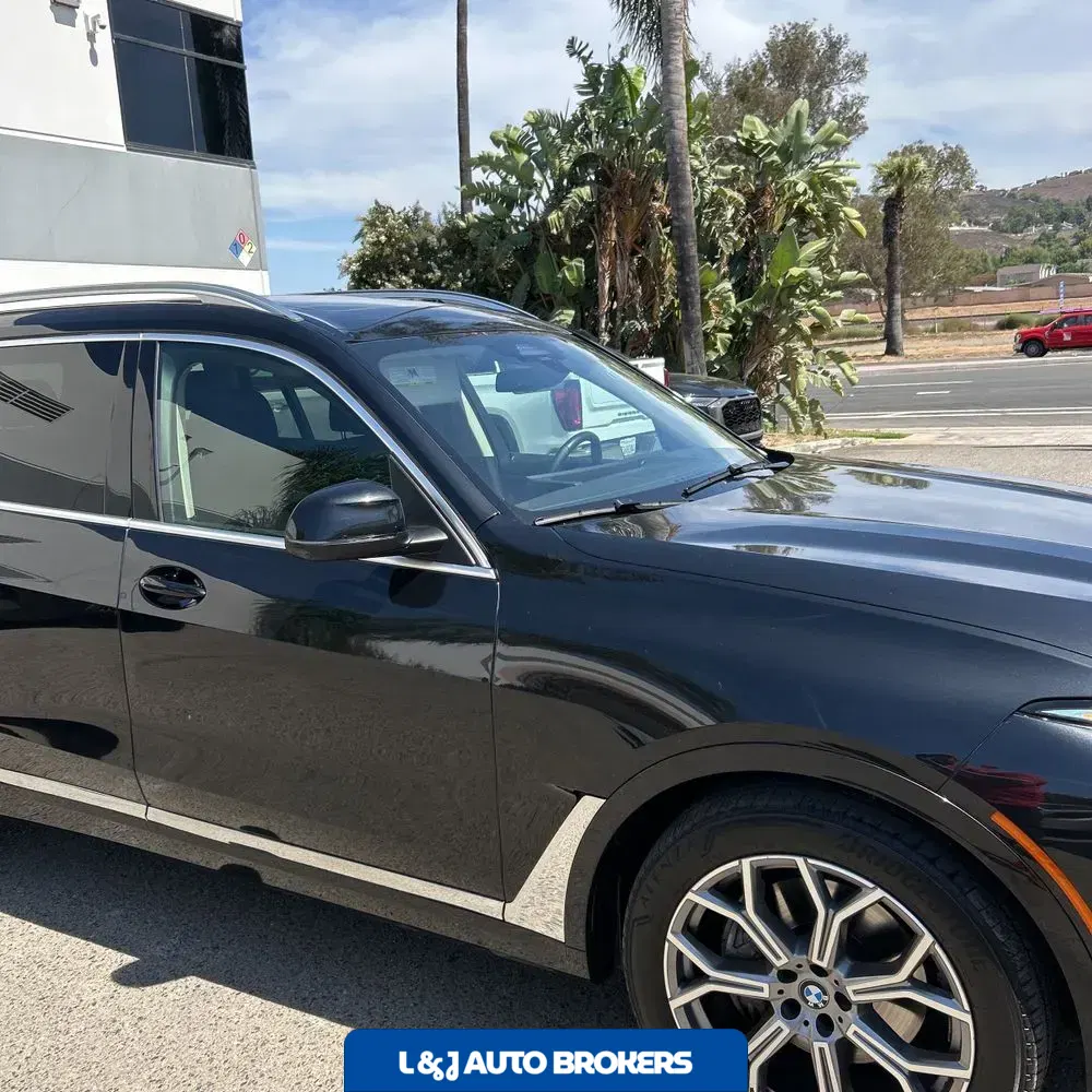 2025 BMW X7 XDrive40i
