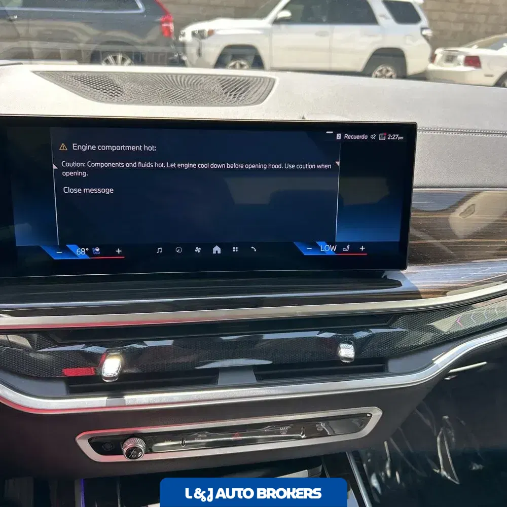 2025 BMW X7 XDrive40i