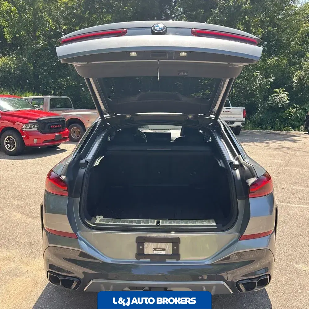 2024 BMW X6 M60i