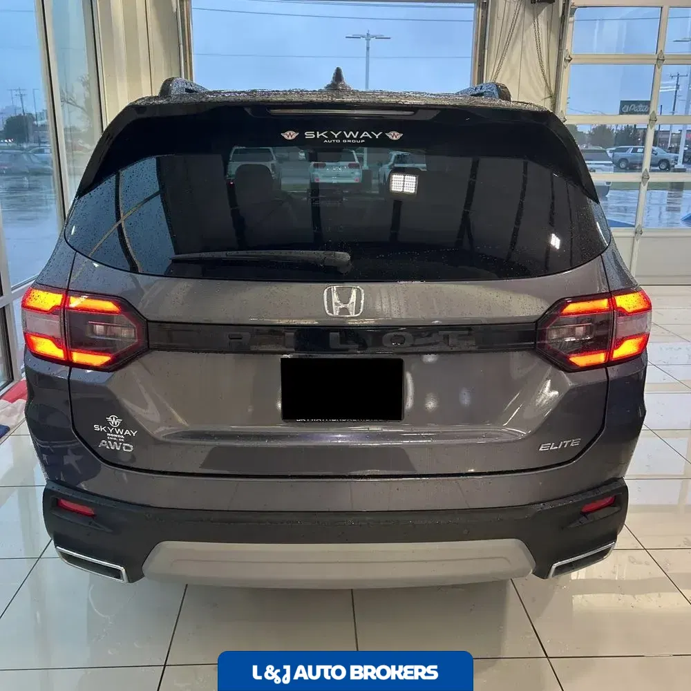 2025 Honda Pilot Elite
