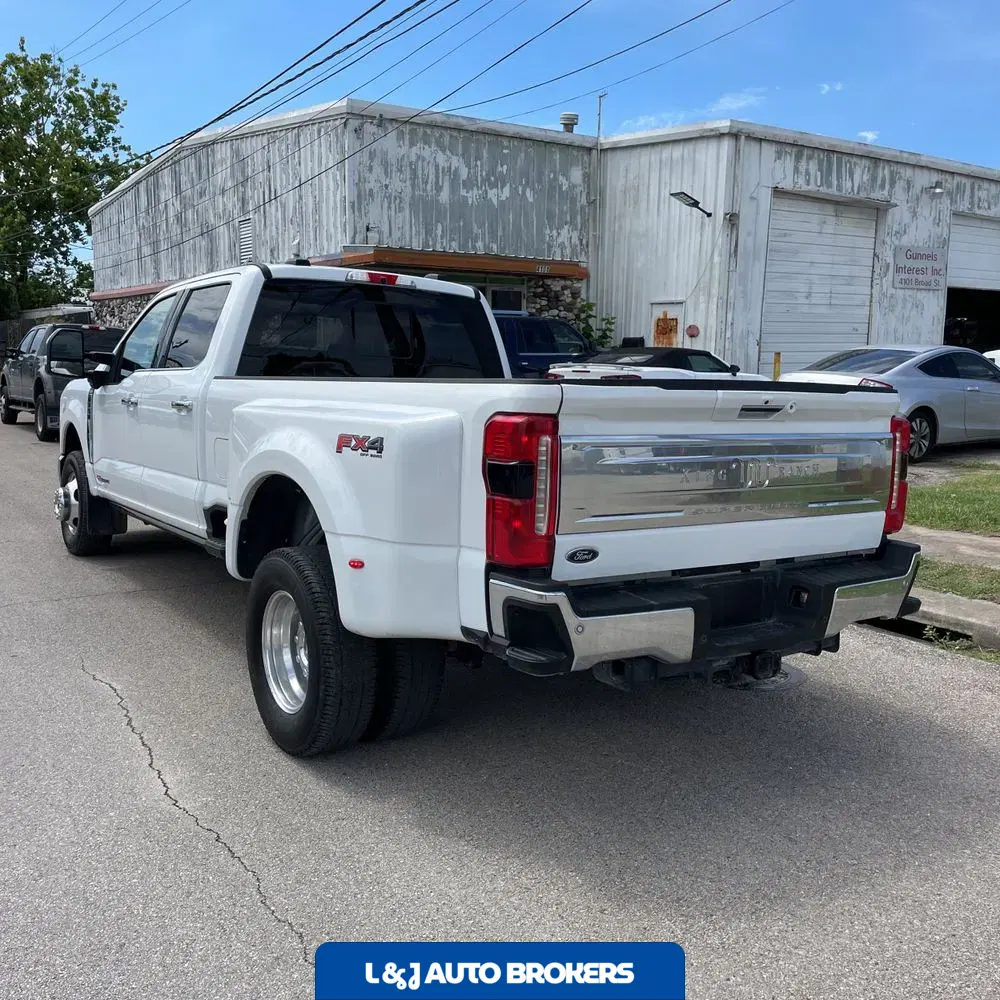 2024 Ford F-350 Super Duty King Ranch