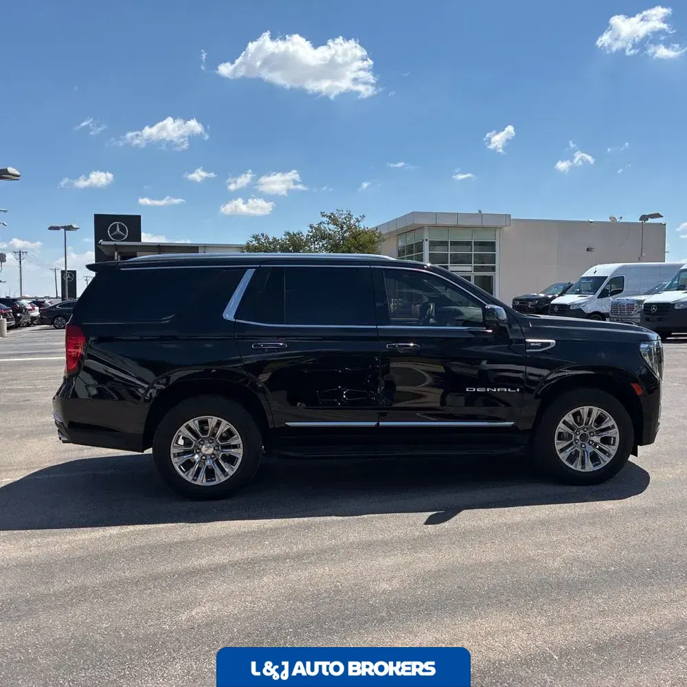 2024 GMC Yukon Denali