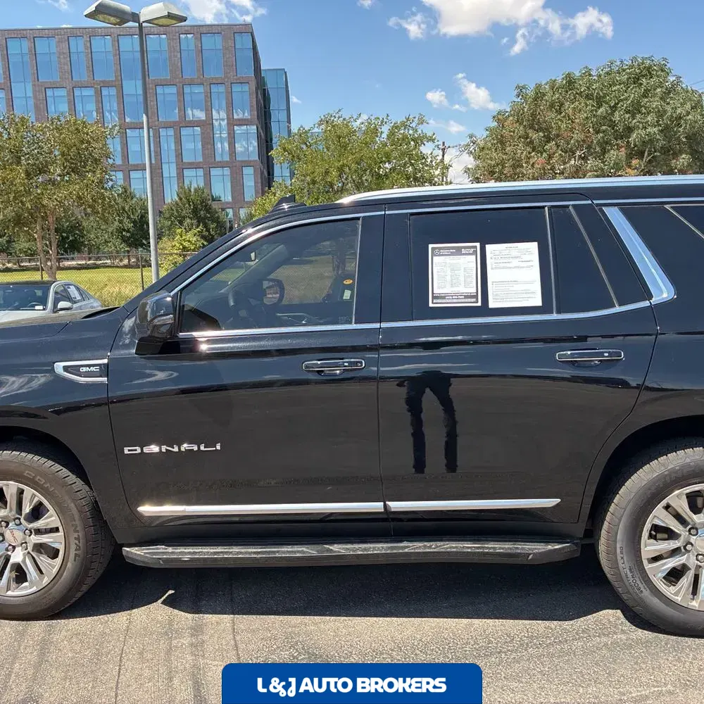 2024 GMC Yukon Denali