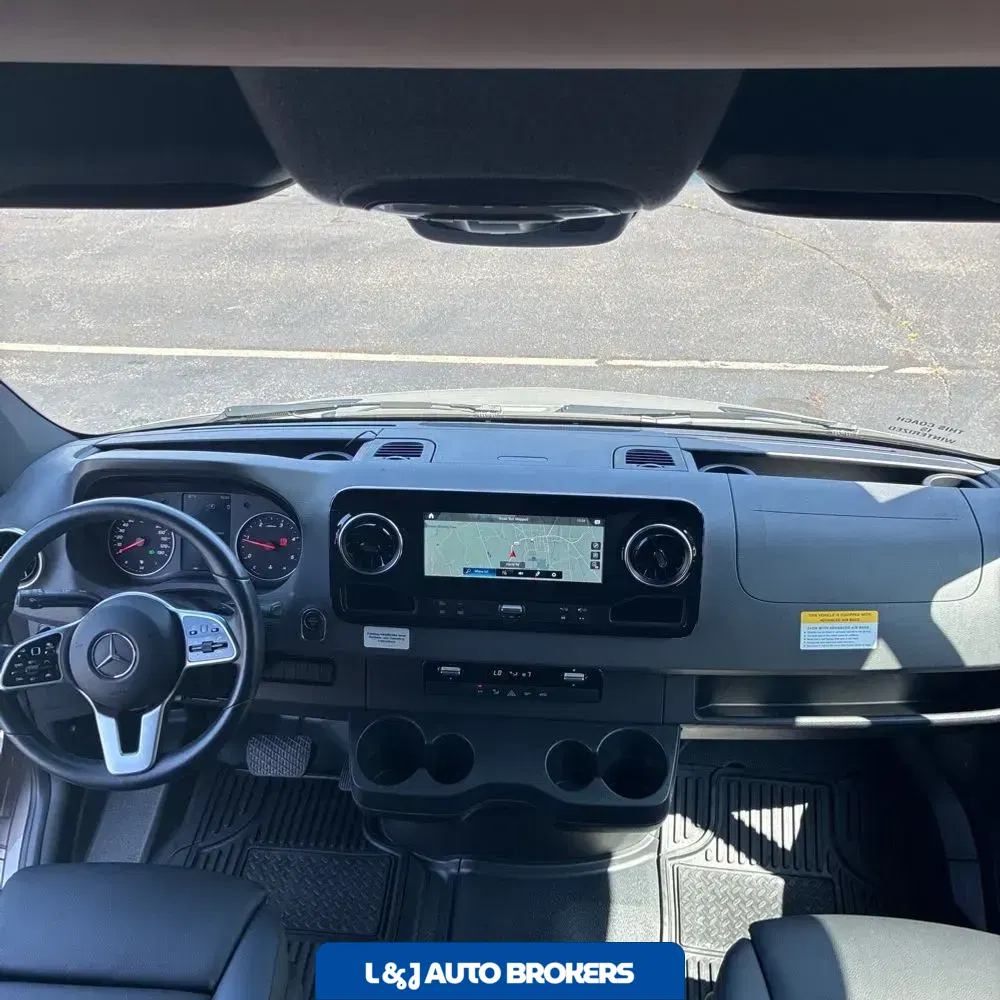 2020 Tiffin Motorhome Wayfarer