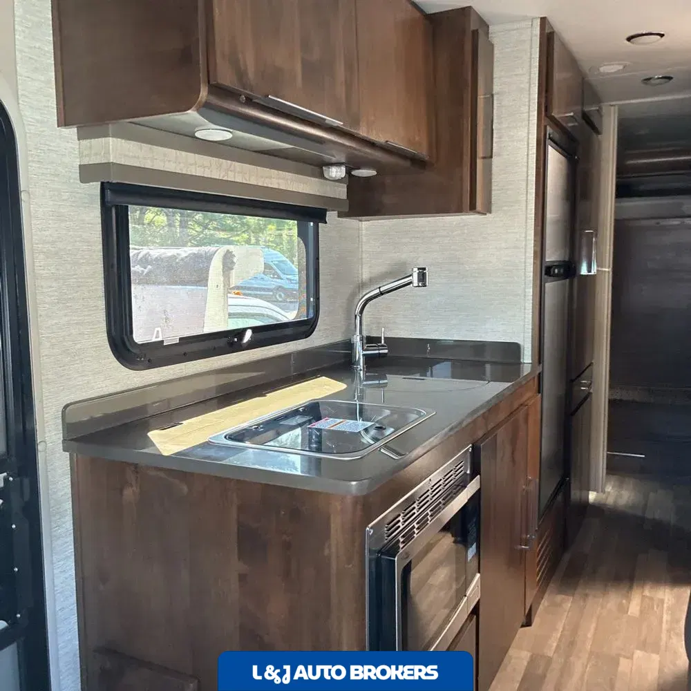 2020 Tiffin Motorhome Wayfarer