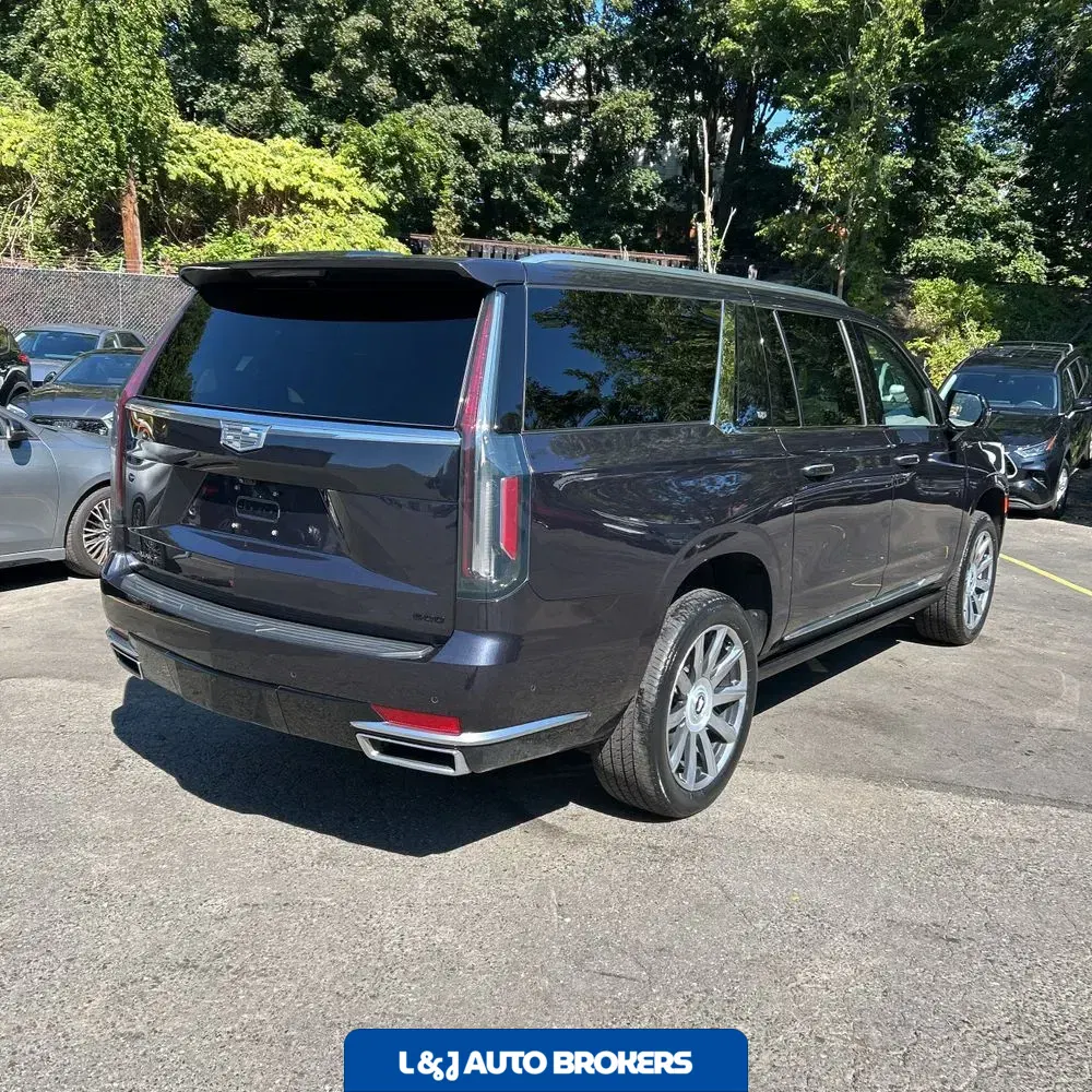2023 Cadillac Escalade ESV Premium Luxury Platinum
