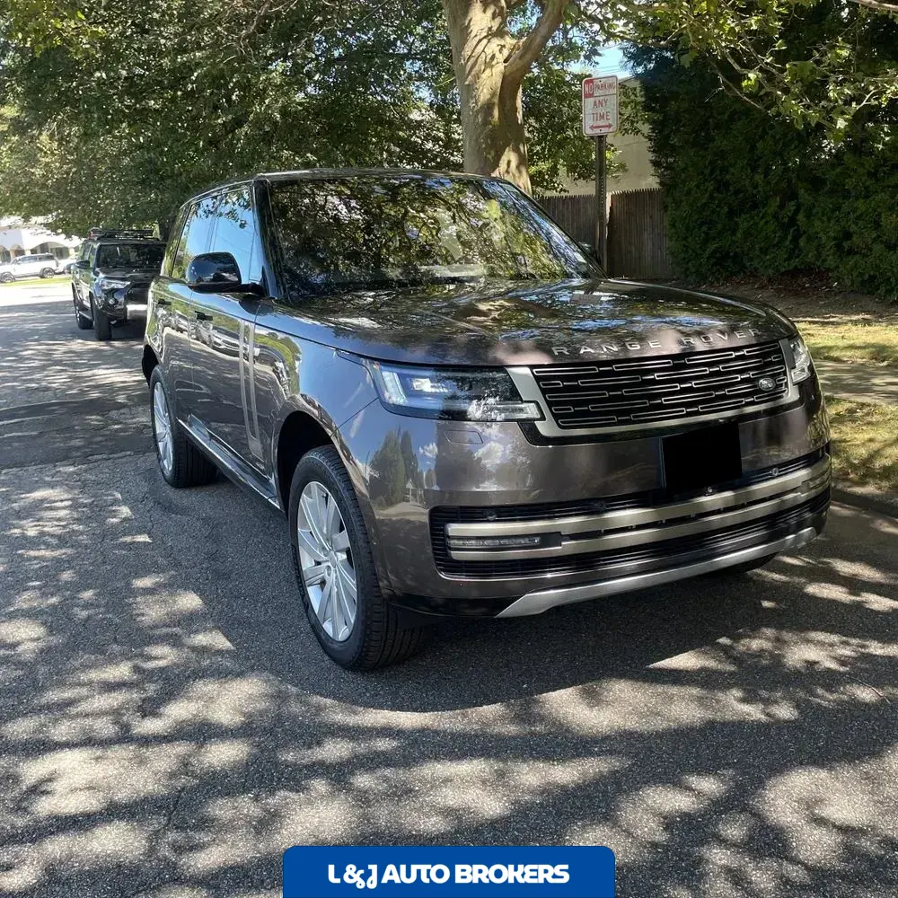 2023 Land Rover Range Rover SE