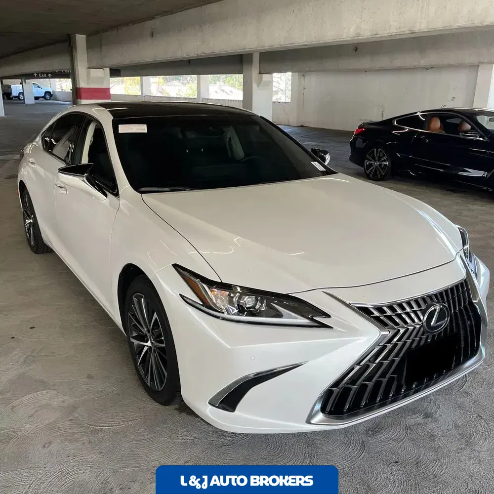 2025 Lexus ES 350 Base