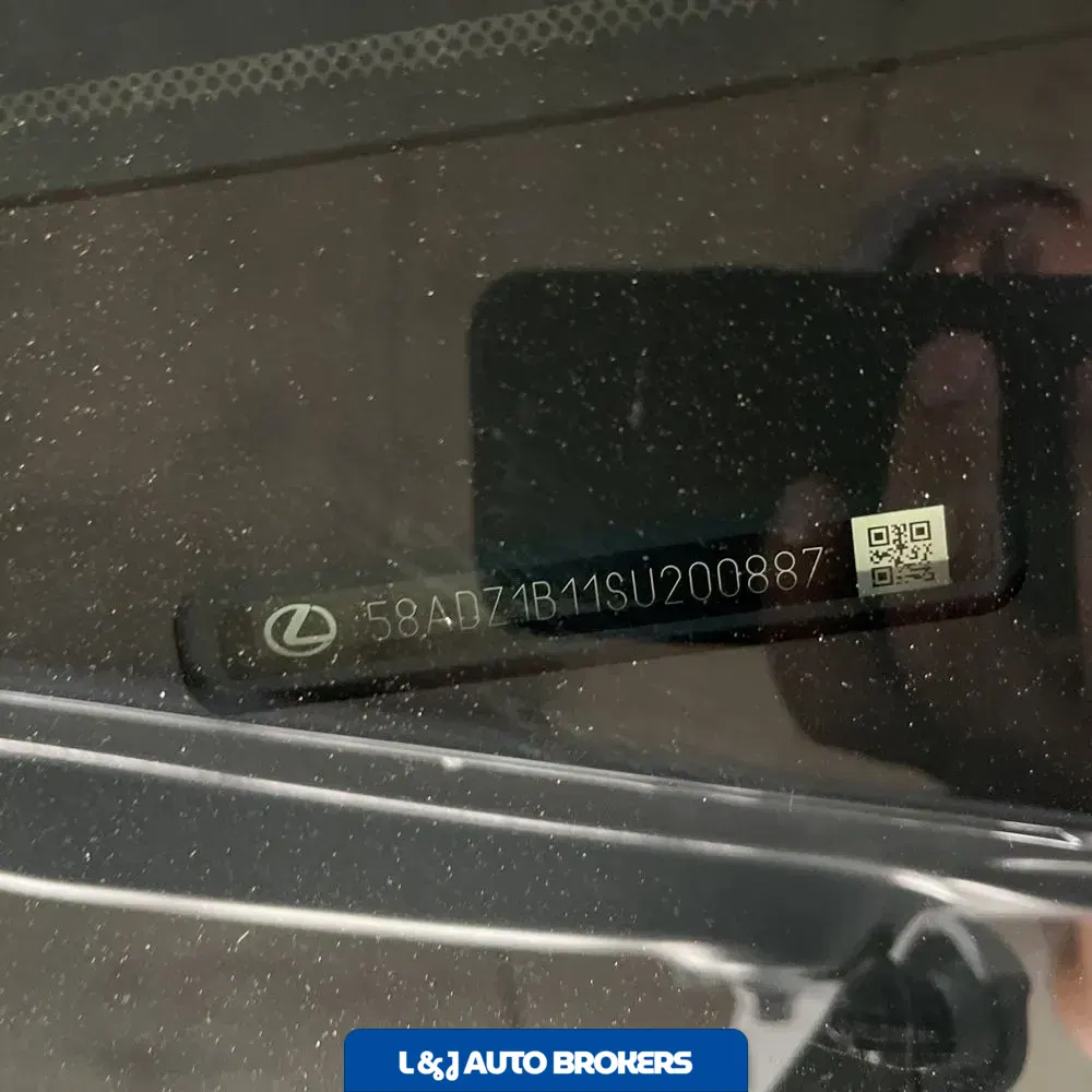 2025 Lexus ES 350 Base