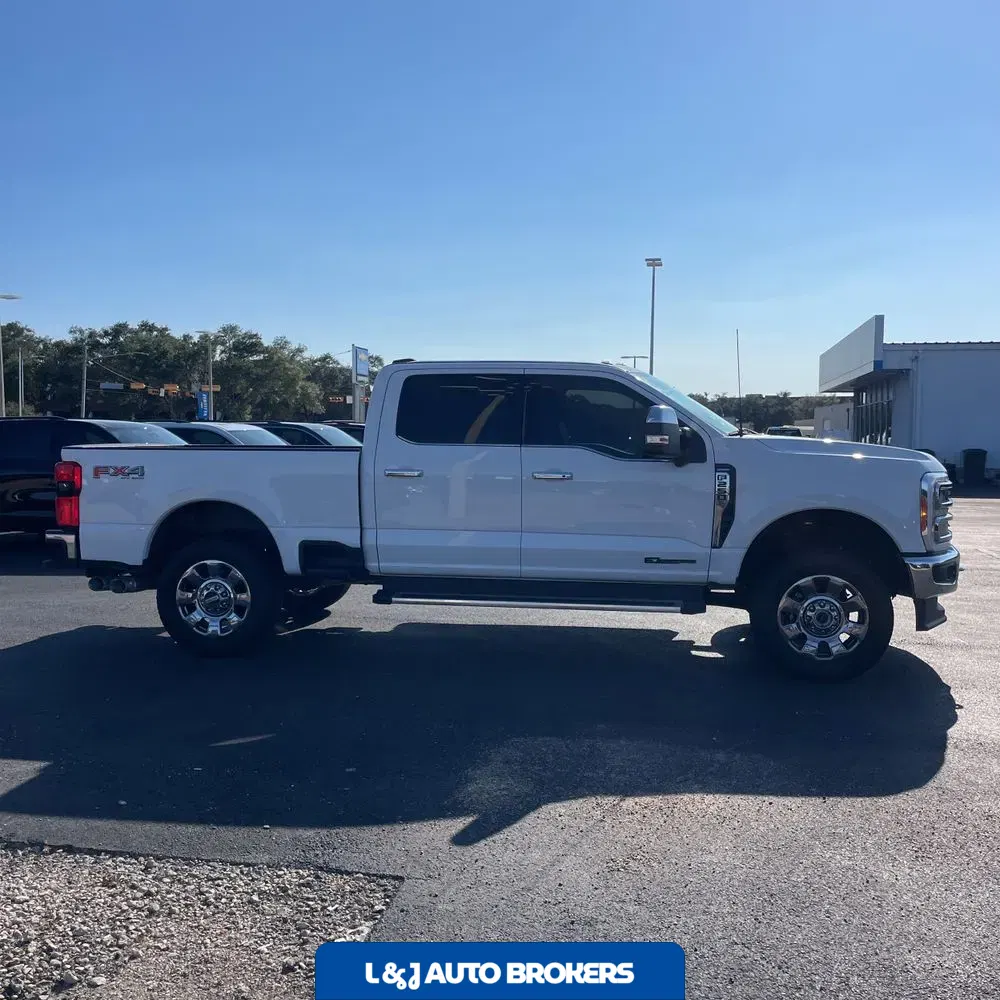 2023 Ford F-250 Super Duty Lariat