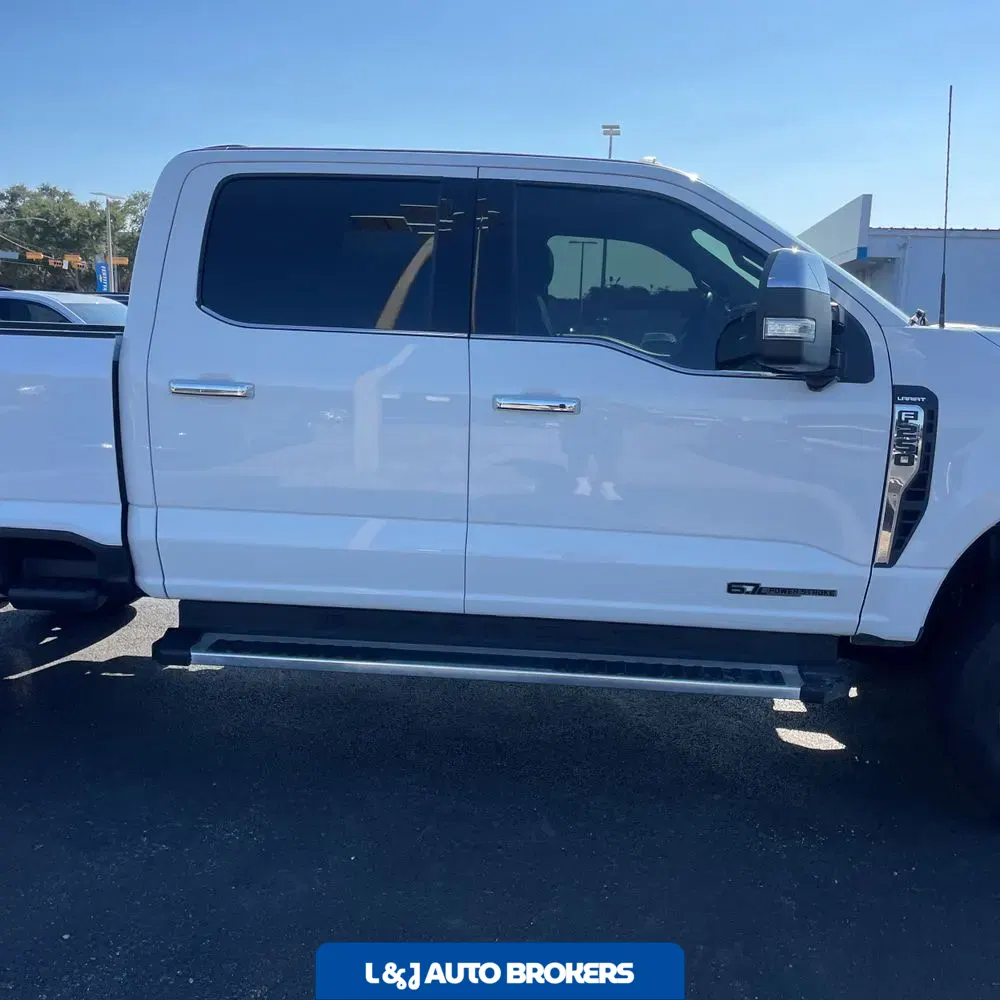 2023 Ford F-250 Super Duty Lariat