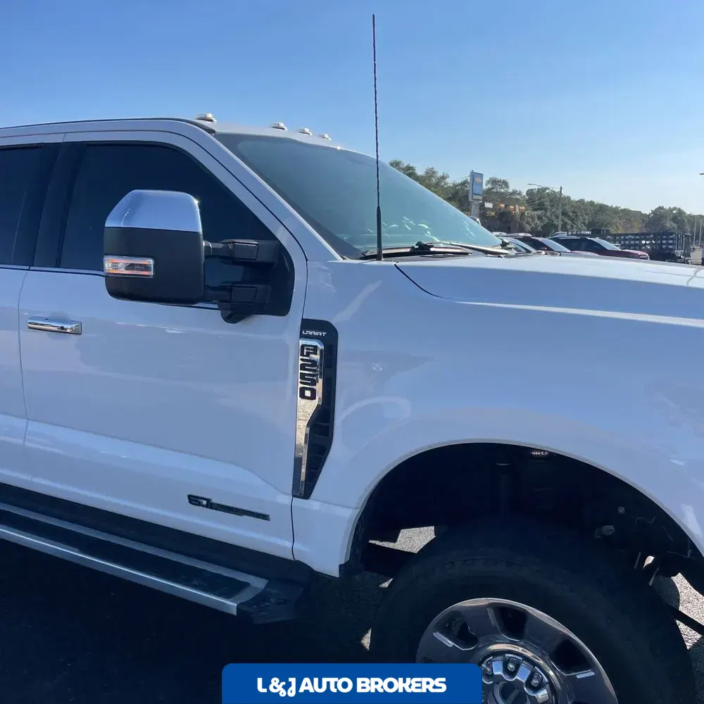 2023 Ford F-250 Super Duty Lariat