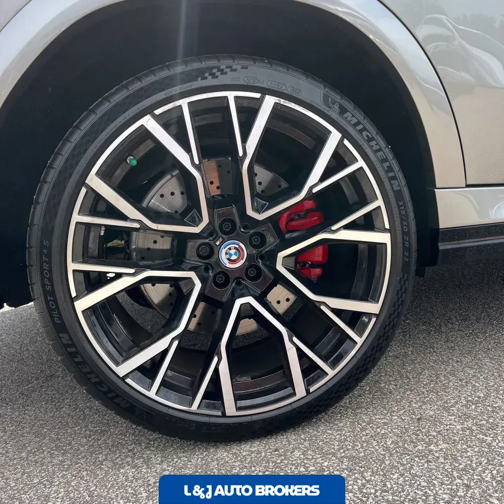 2023 BMW X6 M