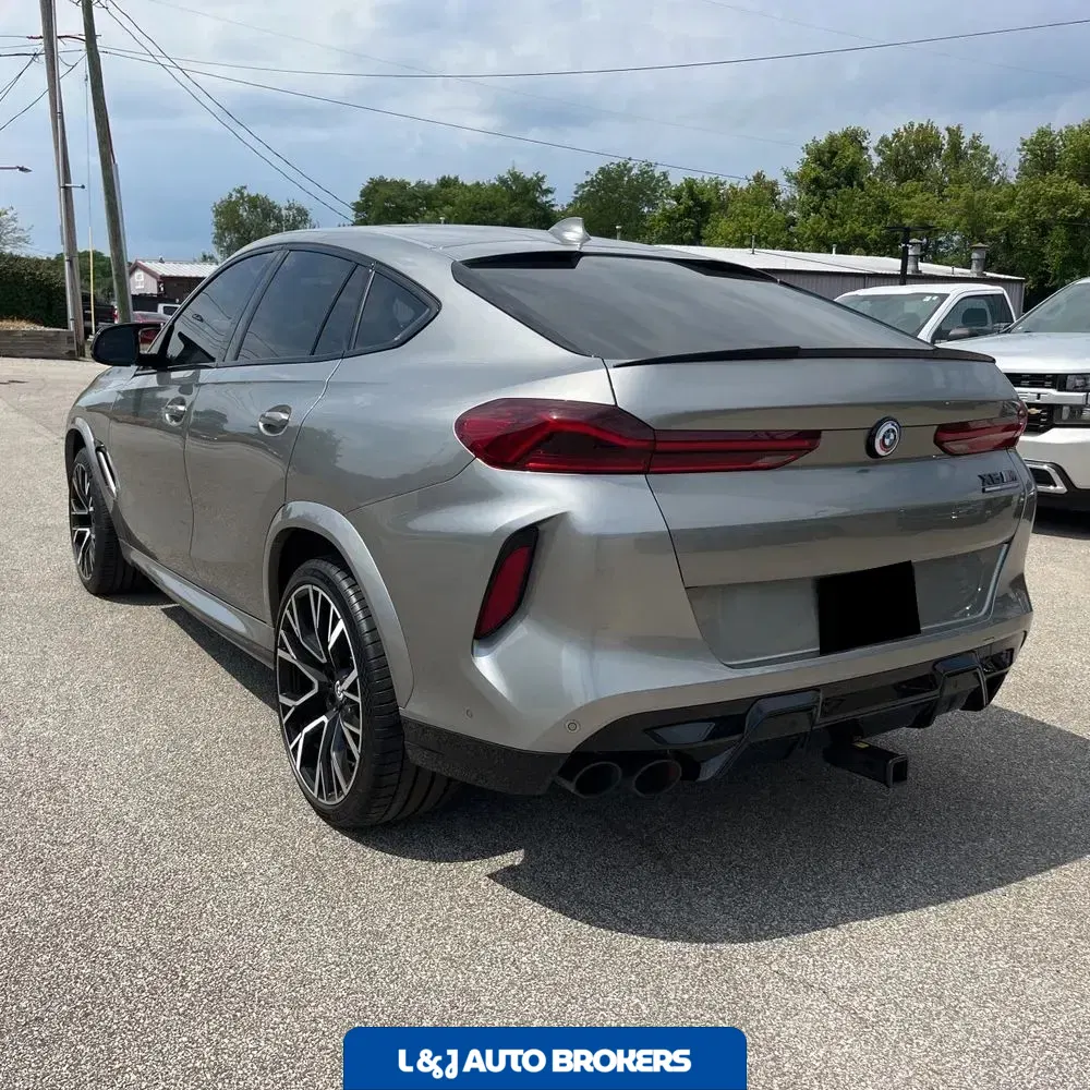 2023 BMW X6 M