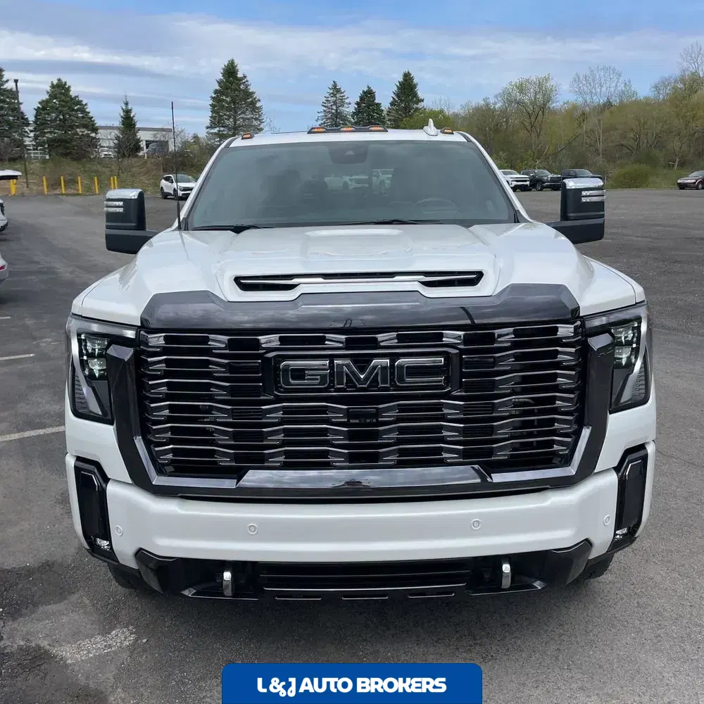 2024 GMC Sierra 3500HD Denali Ultimate