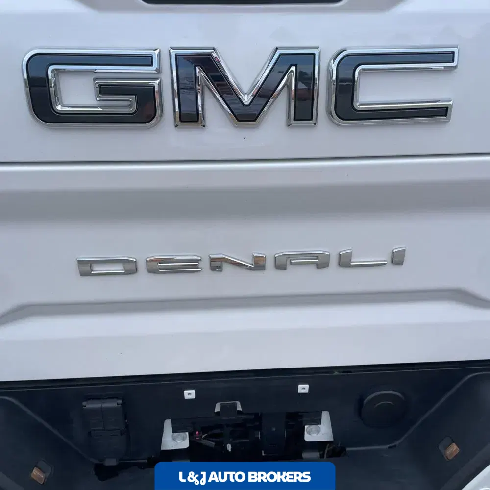 2024 GMC Sierra 3500HD Denali Ultimate