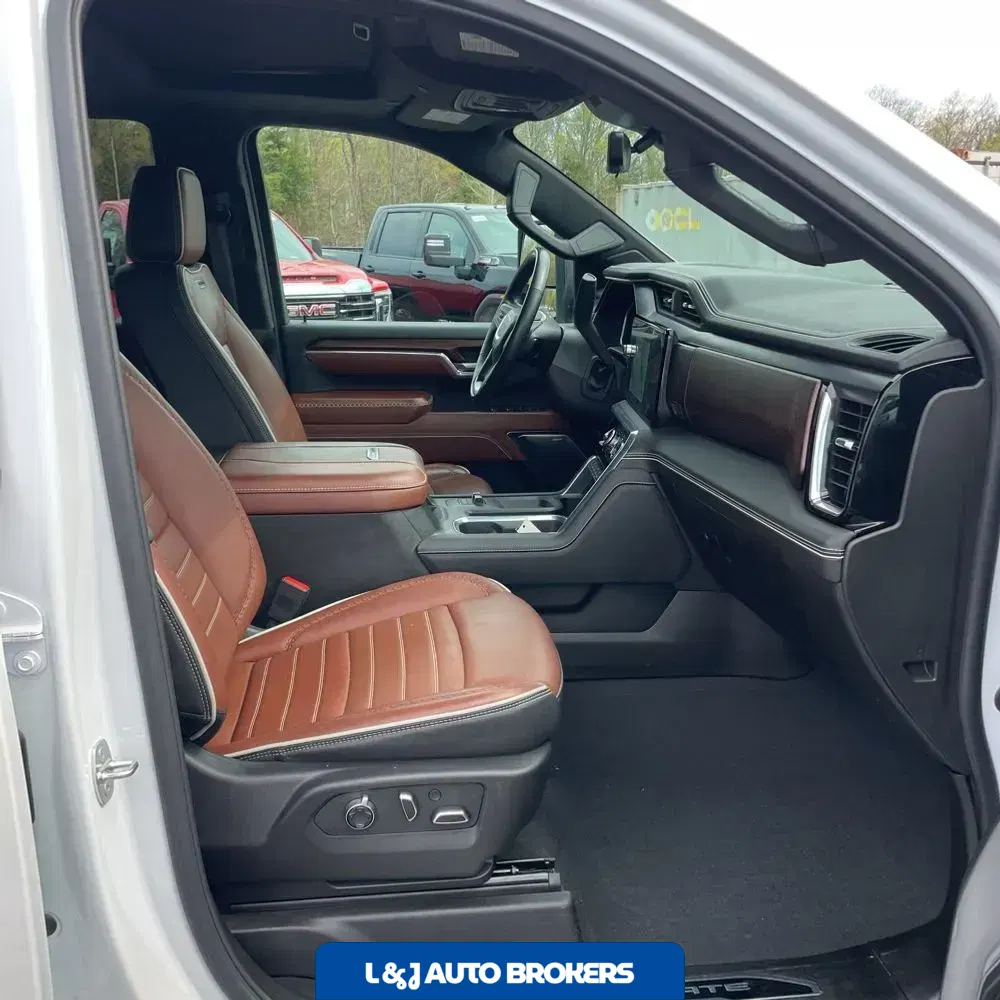2024 GMC Sierra 3500HD Denali Ultimate