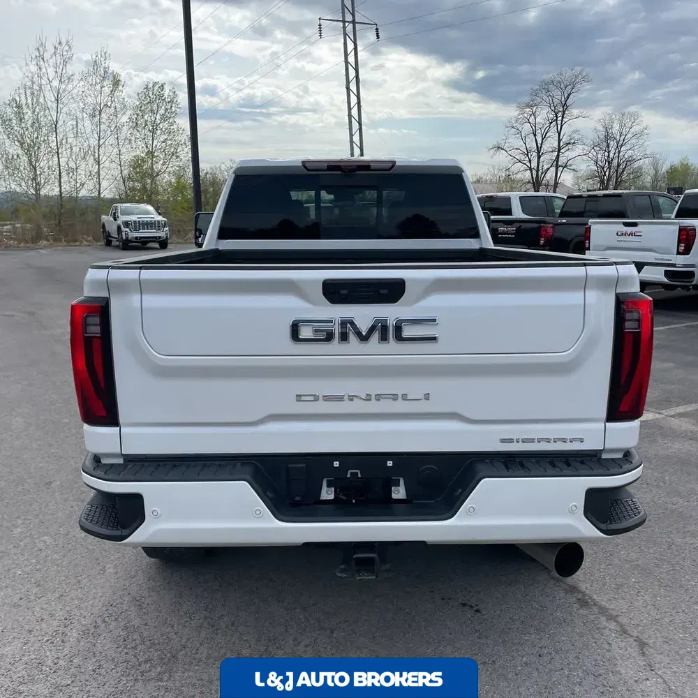 2024 GMC Sierra 3500HD Denali Ultimate