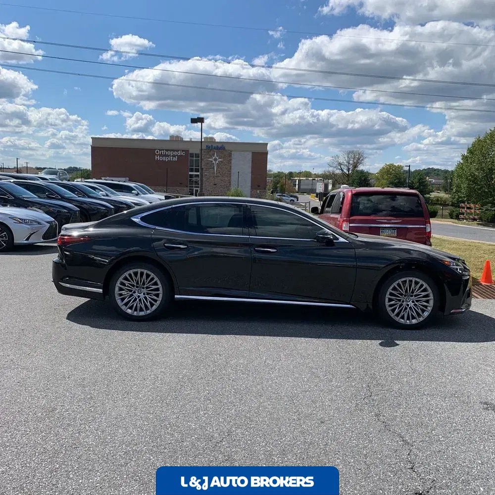 2024 Lexus LS 500 Base