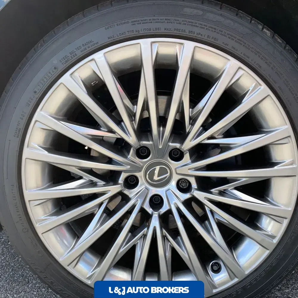 2024 Lexus LS 500 Base