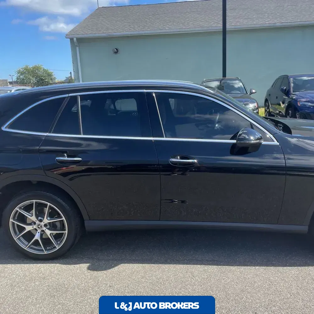 2024 Mercedes-Benz GLC GLC 300 4MATIC