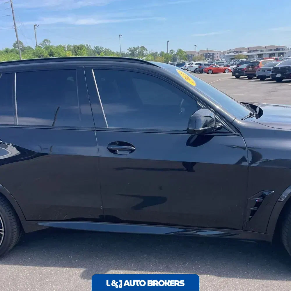 2021 BMW X5 M
