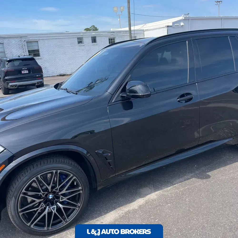 2021 BMW X5 M
