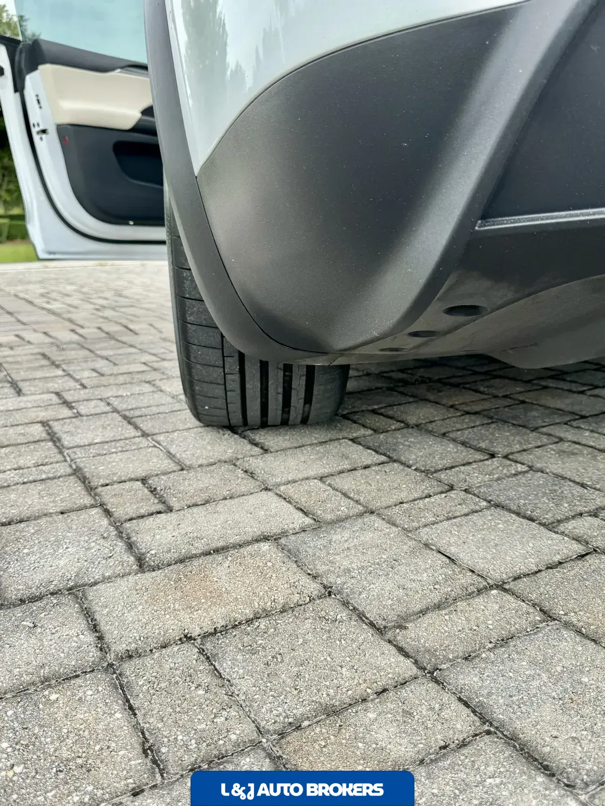 2022 Tesla Model X Plaid