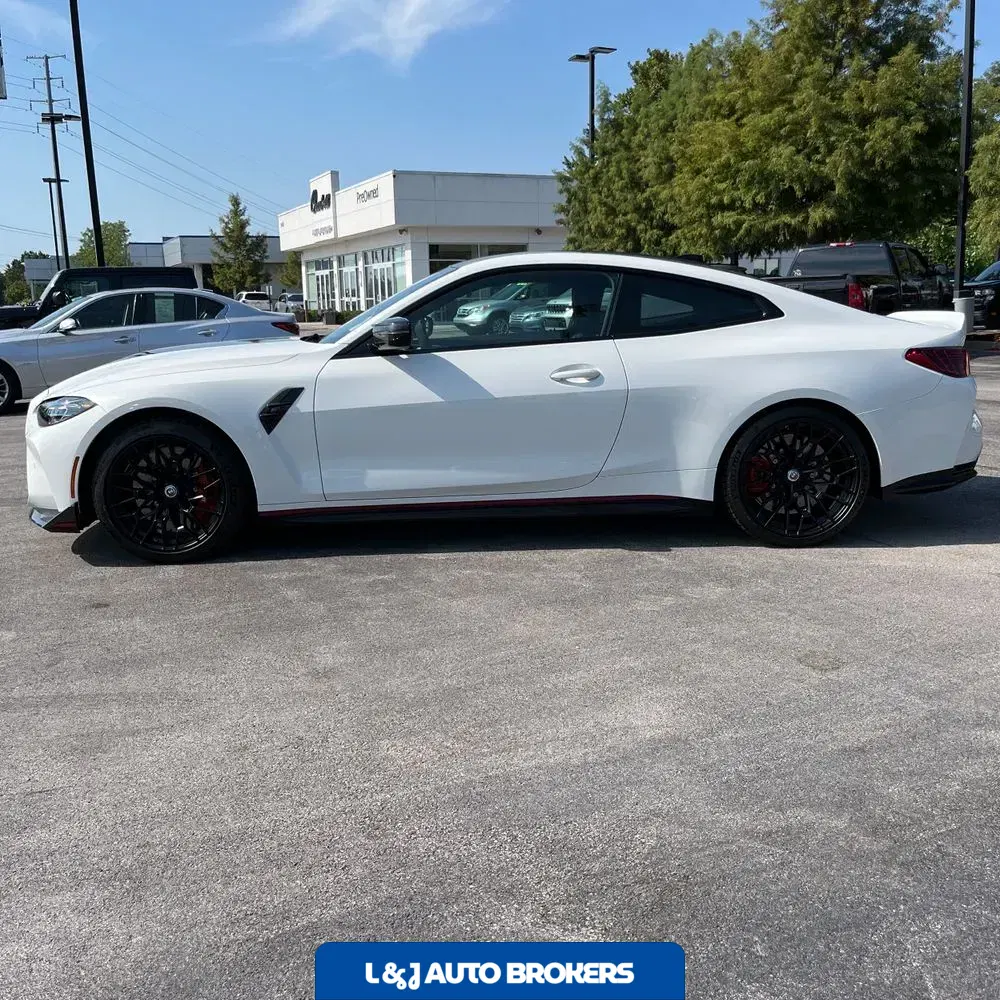 2023 BMW M4 CSL