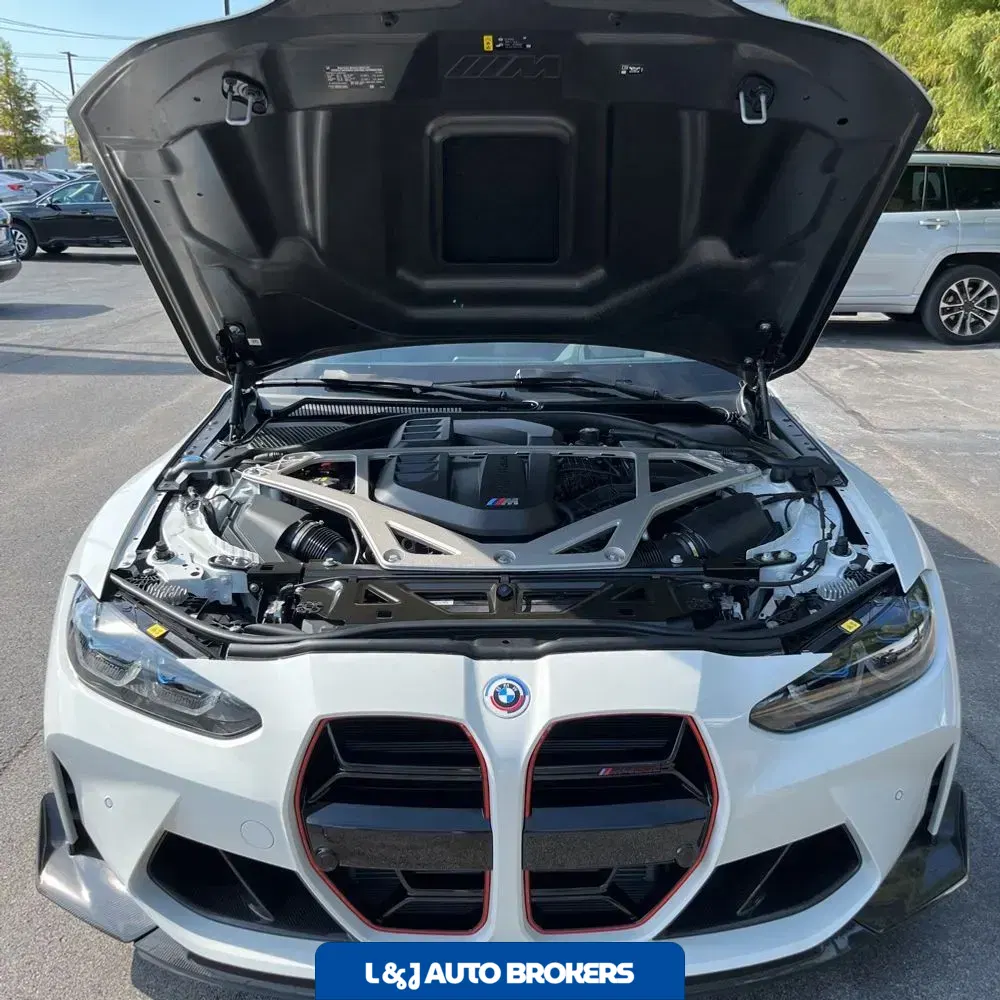2023 BMW M4 CSL