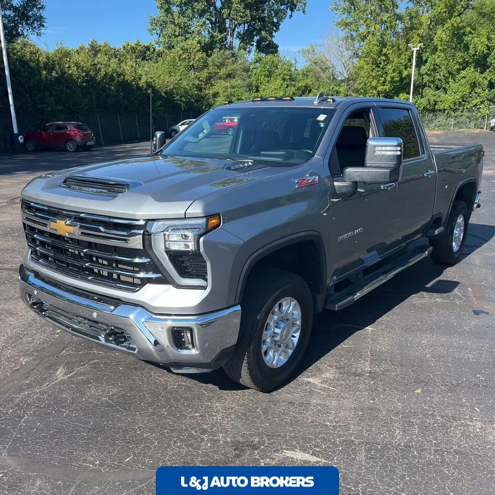 2024 Chevrolet Silverado 3500HD LTZ