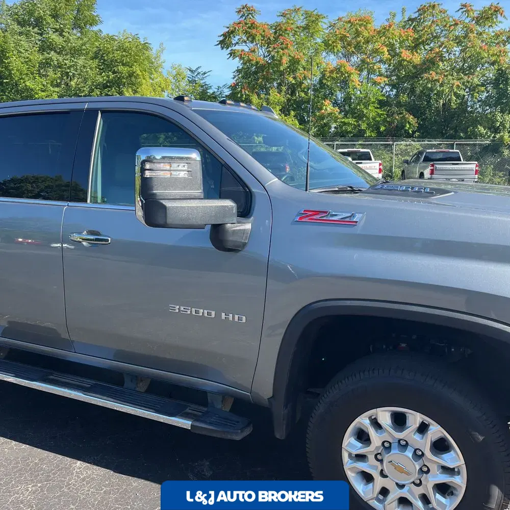 2024 Chevrolet Silverado 3500HD LTZ