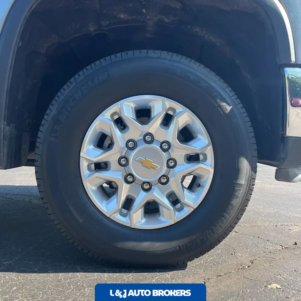 2024 Chevrolet Silverado 3500HD LTZ