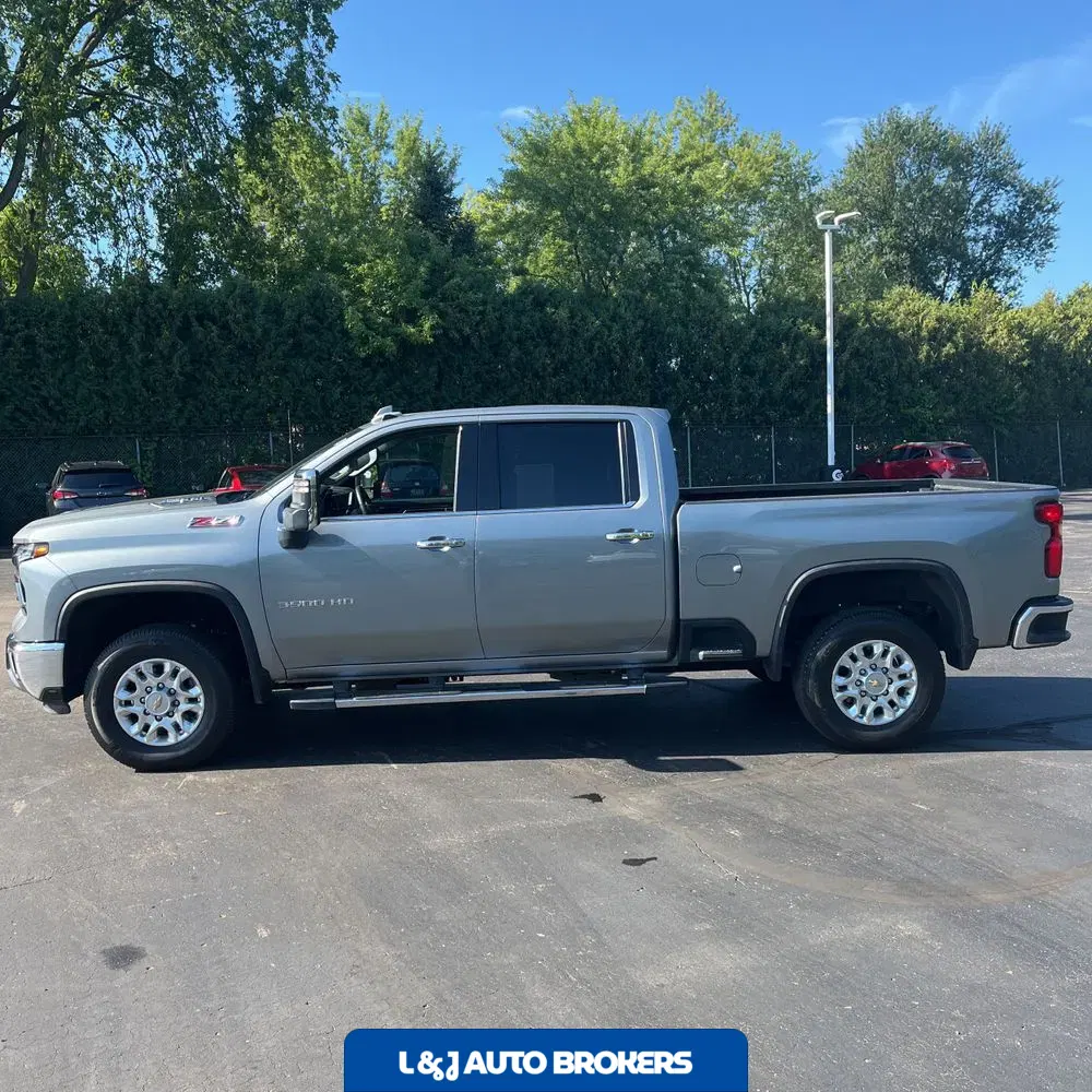 2024 Chevrolet Silverado 3500HD LTZ