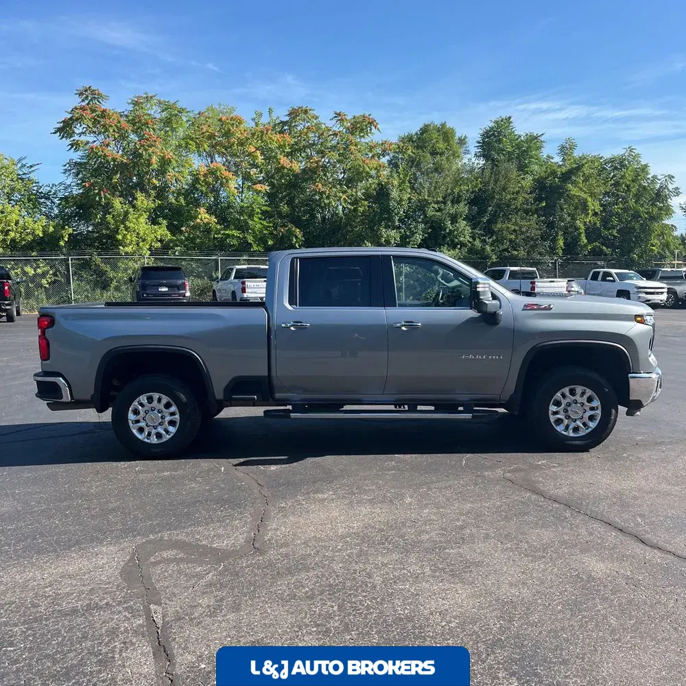 2024 Chevrolet Silverado 3500HD LTZ