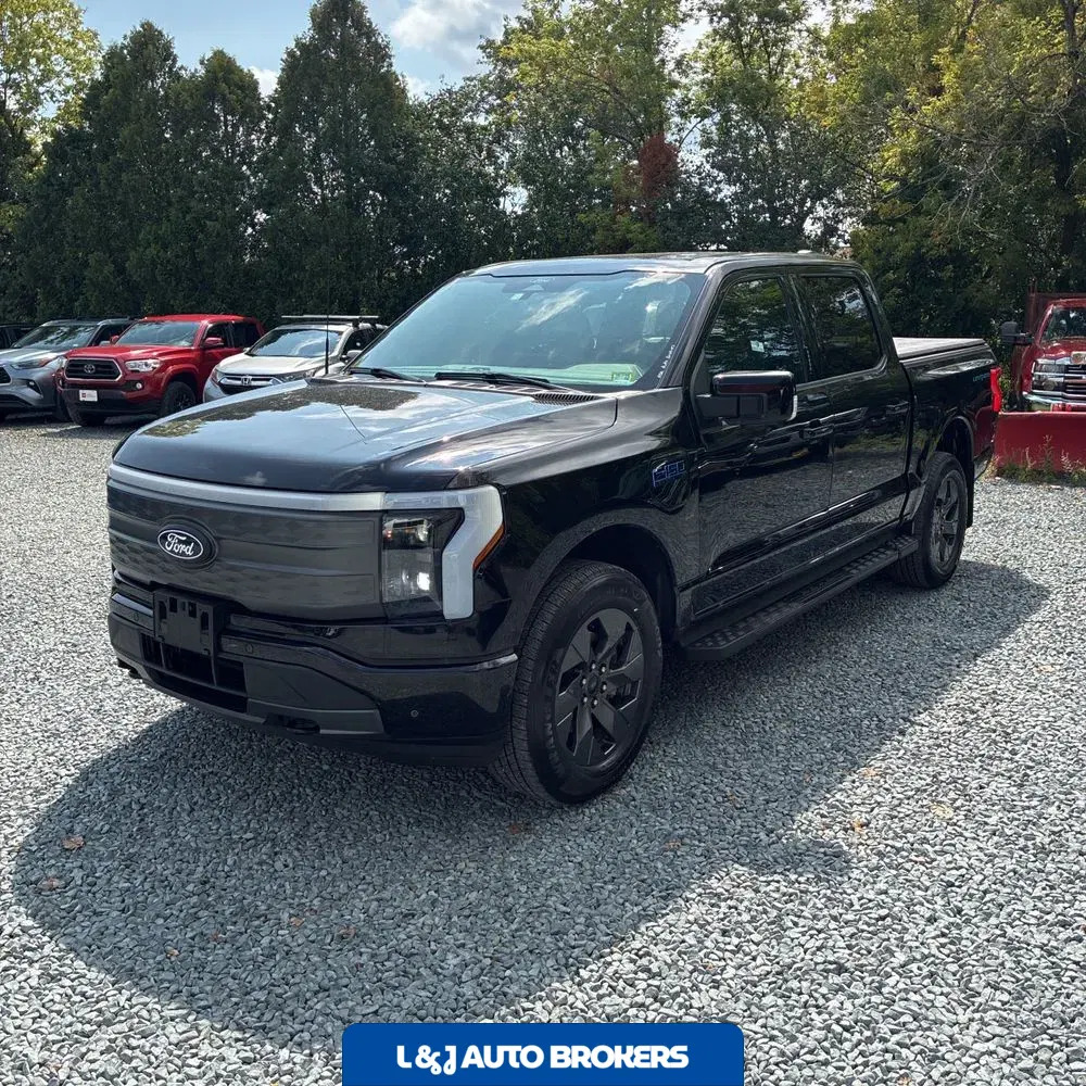 2024 Ford F-150 Lightning Lariat