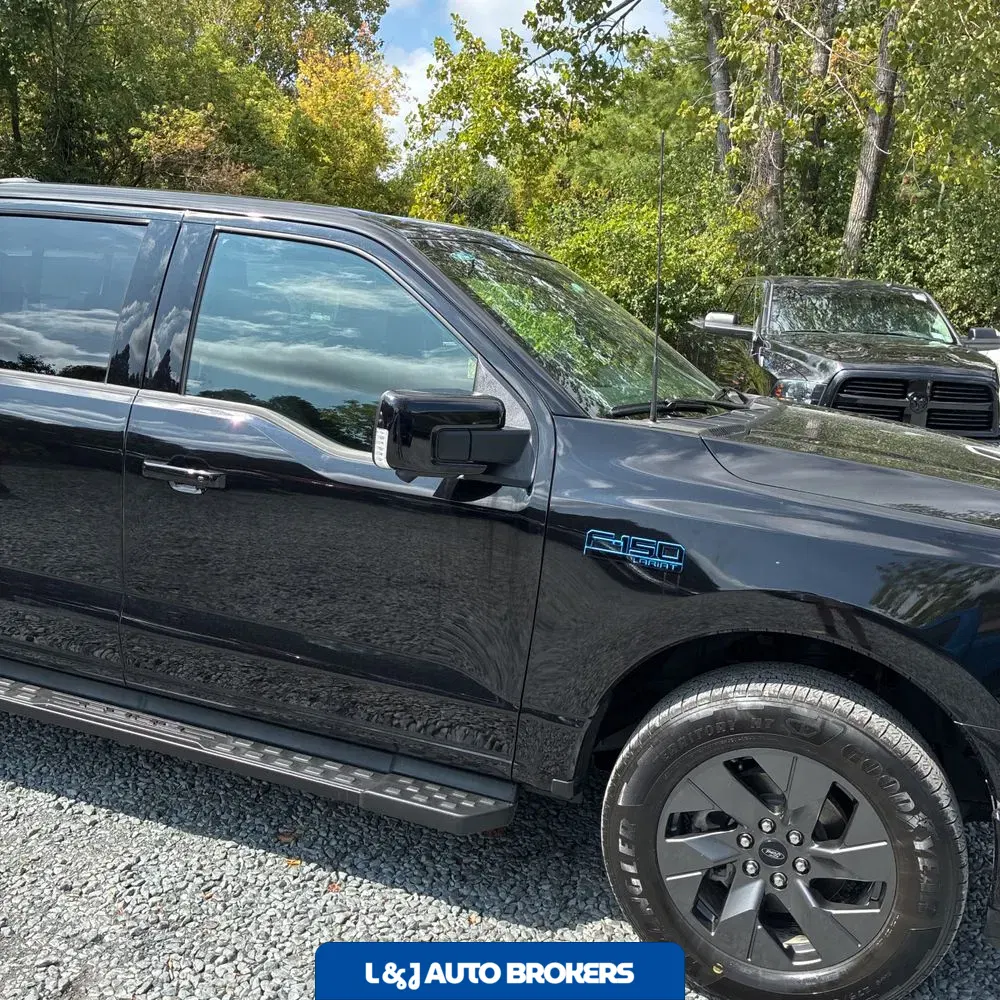 2024 Ford F-150 Lightning Lariat