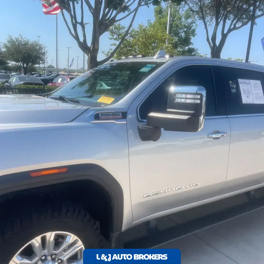 2023 GMC Sierra 2500HD Denali
