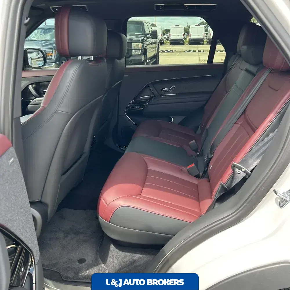 2023 Land Rover Range Rover Sport SE DYN