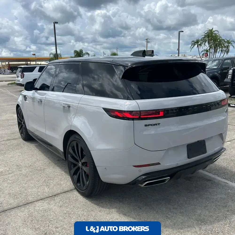 2023 Land Rover Range Rover Sport SE DYN