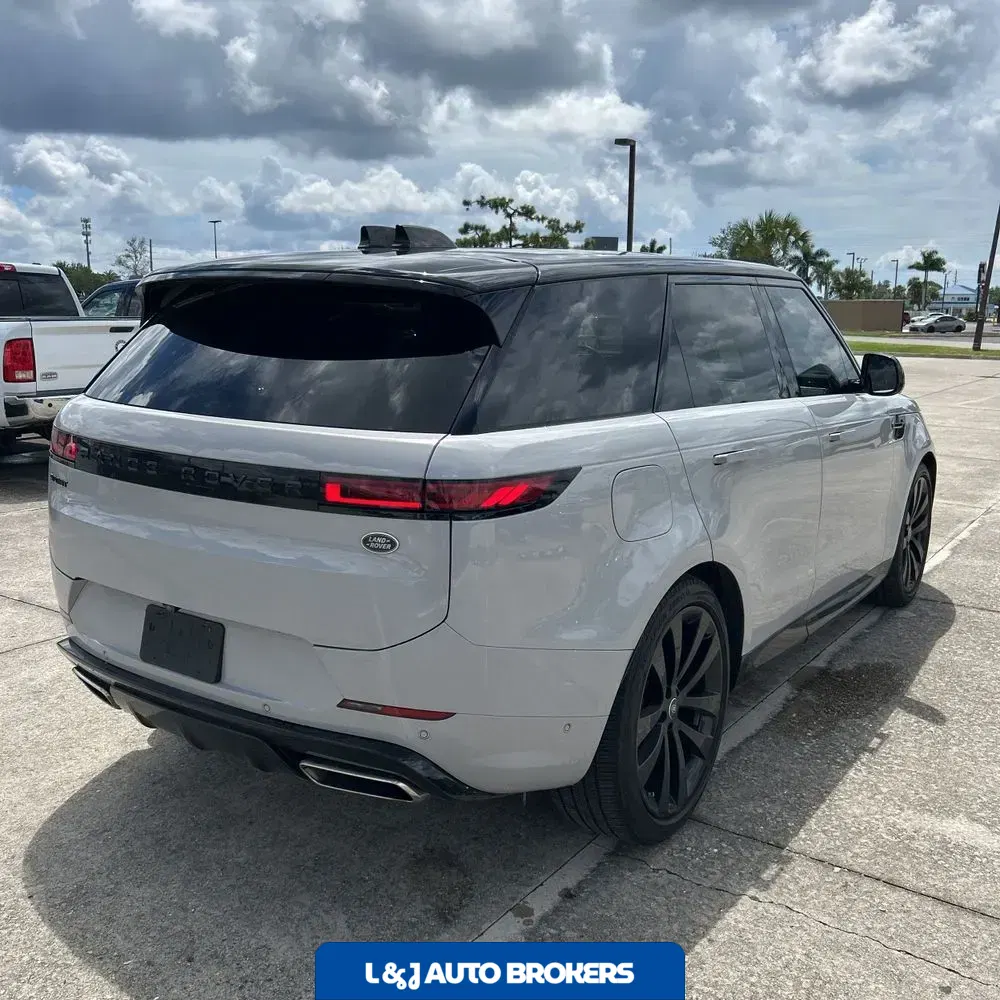 2023 Land Rover Range Rover Sport SE DYN