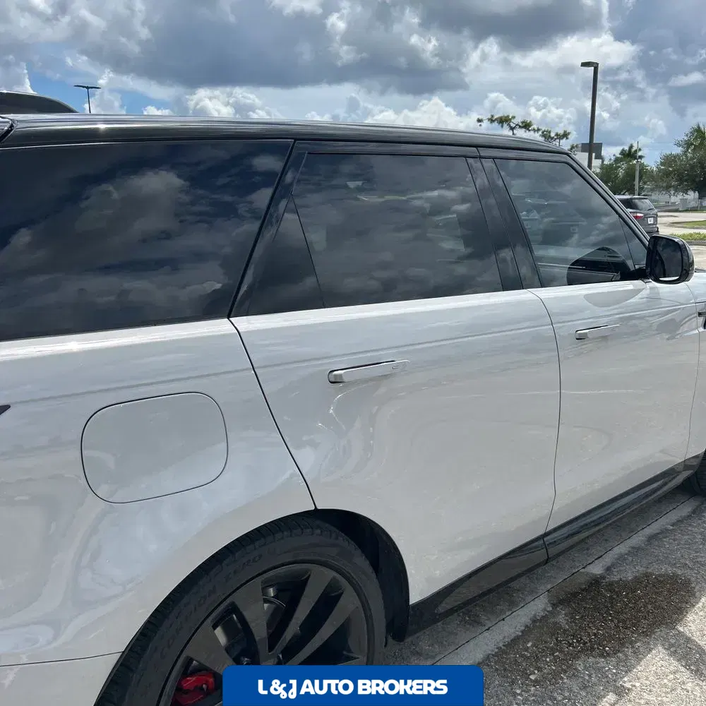 2023 Land Rover Range Rover Sport SE DYN