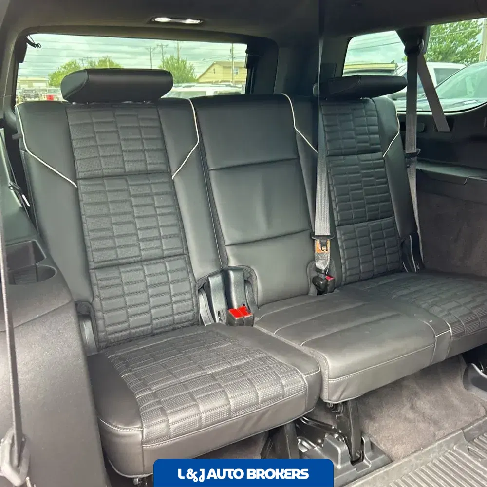 2023 Cadillac Escalade-V ESV Base