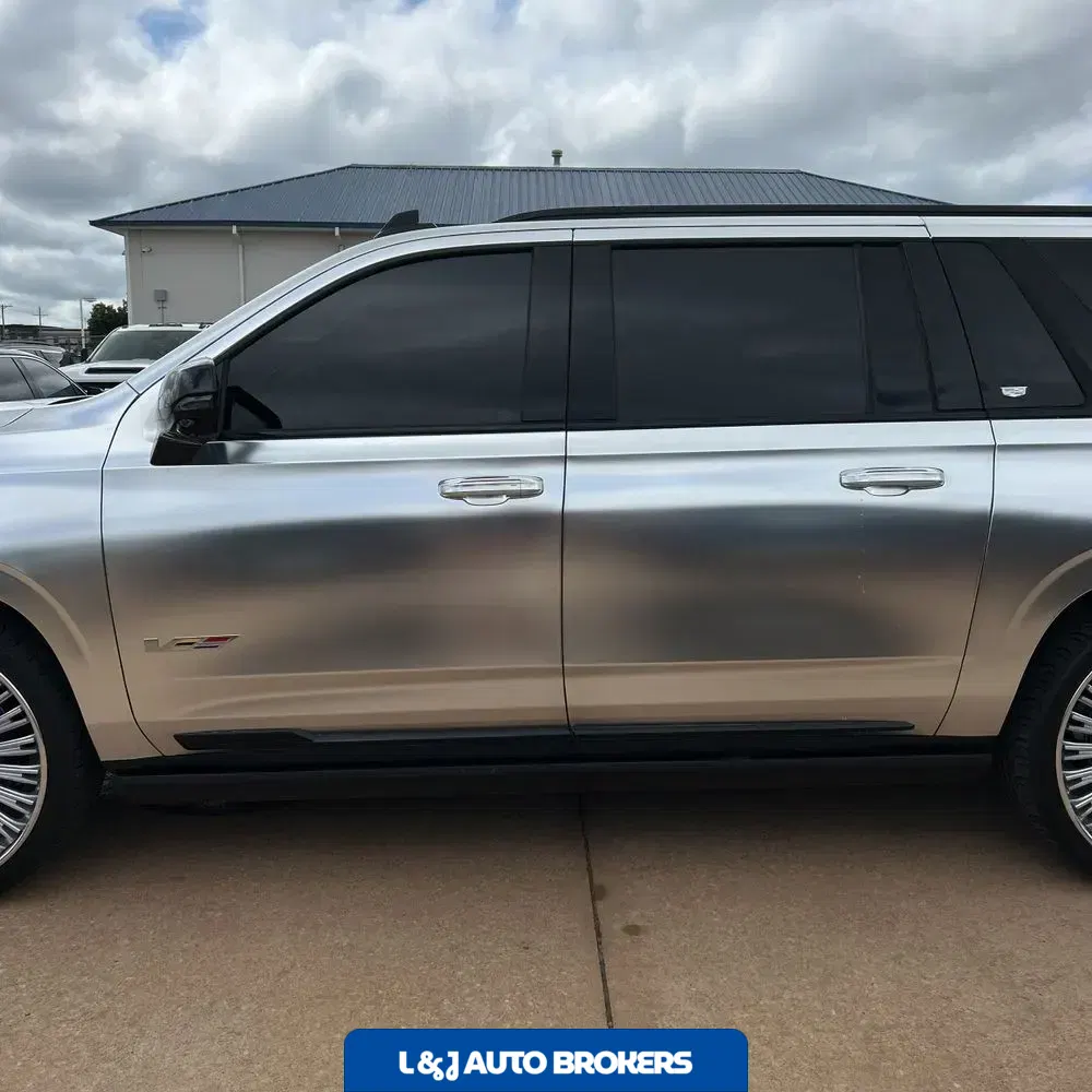 2023 Cadillac Escalade-V ESV Base