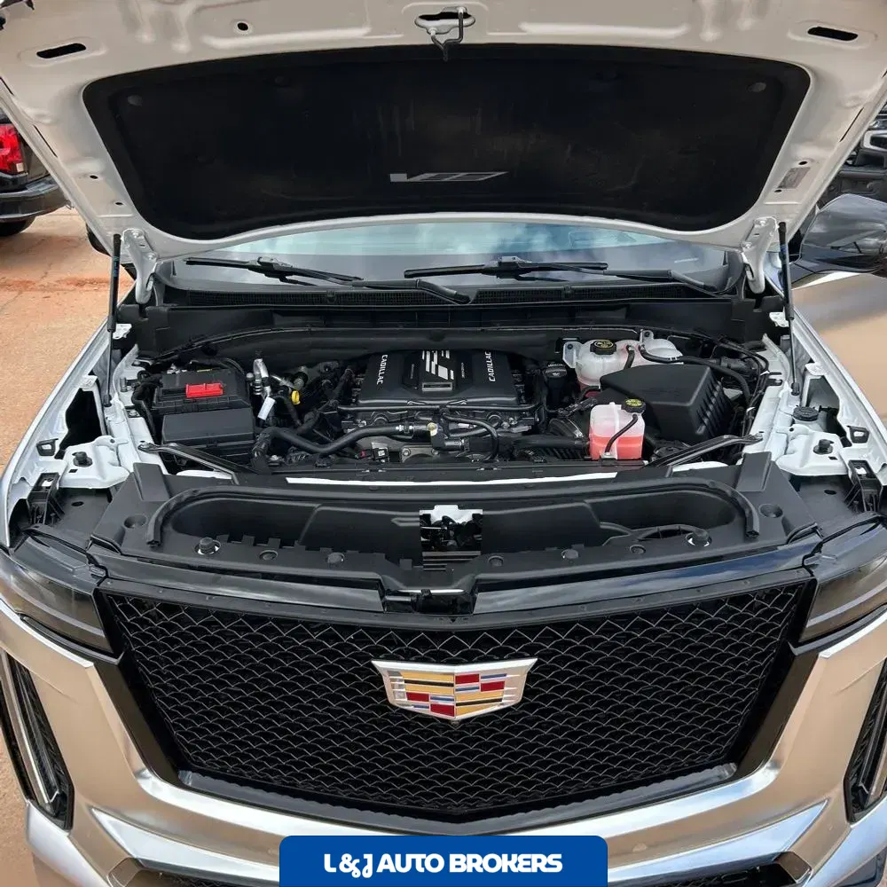 2023 Cadillac Escalade-V ESV Base