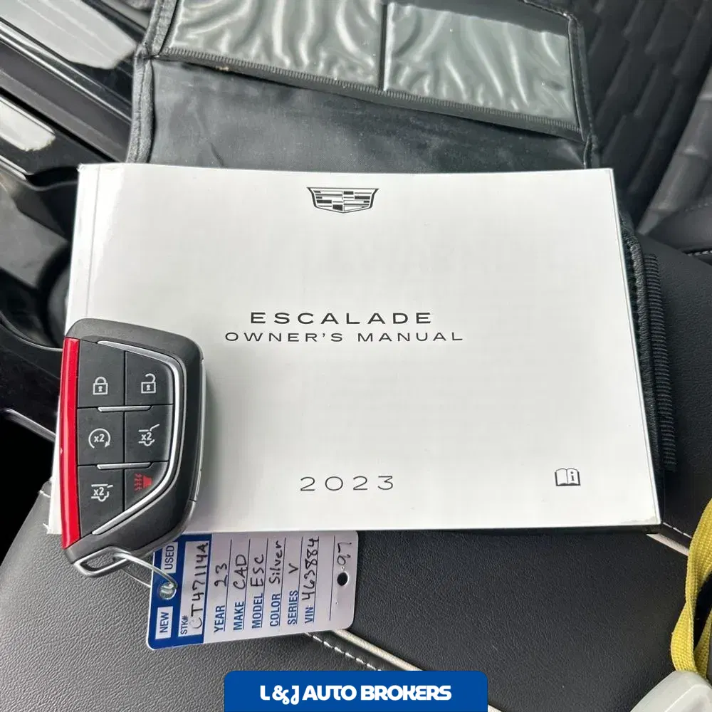 2023 Cadillac Escalade-V ESV Base