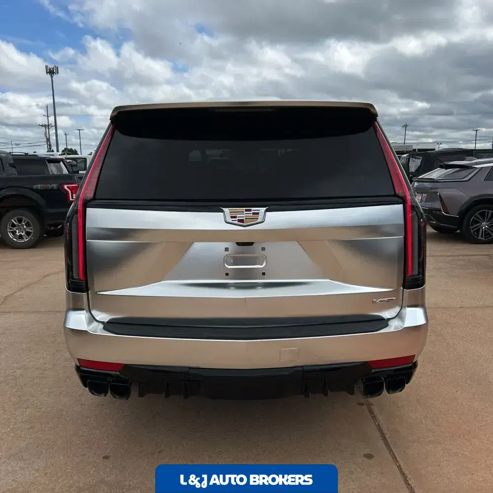 2023 Cadillac Escalade-V ESV Base